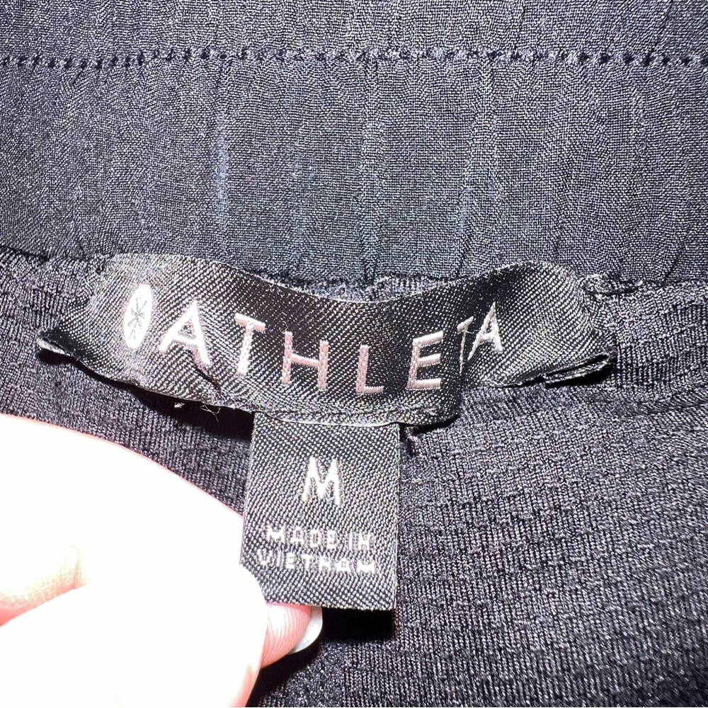 Athleta Excursion Hybrid Skort Black Size M - Picture 5 of 6